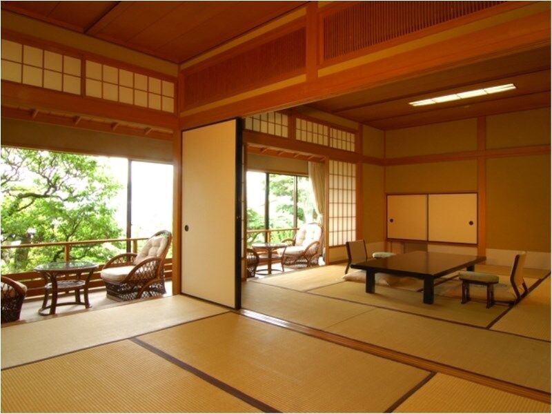 Atami Taikansou Buitenkant foto